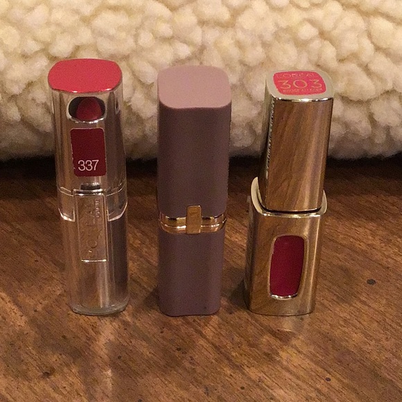 L'Oreal Other - Bundle of 3 L’Oréal lipsticks.